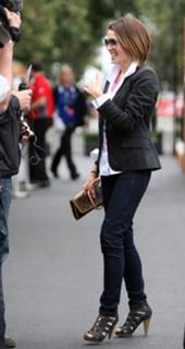 Dannii Minogue feet photo thumbnail
