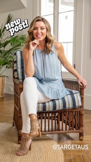 Dannii Minogue feet photo thumbnail