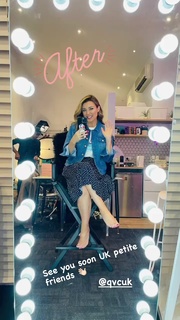 Dannii Minogue feet photo thumbnail