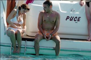 Dannii Minogue feet photo thumbnail
