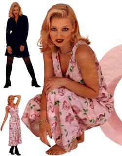Dannii Minogue feet photo thumbnail