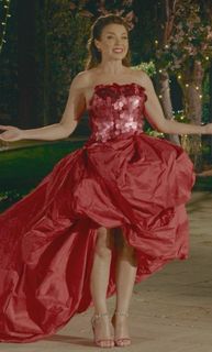 Dannii Minogue feet photo thumbnail