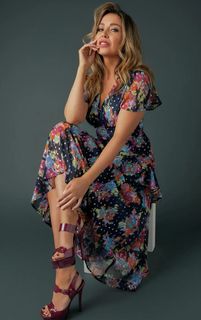 Dannii Minogue feet photo 12