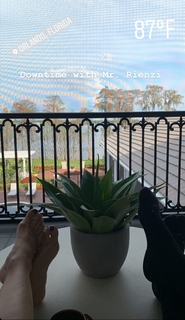Dany Garcia feet photo 4