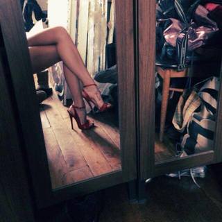 Dany Verissimo-Petit feet photo 9