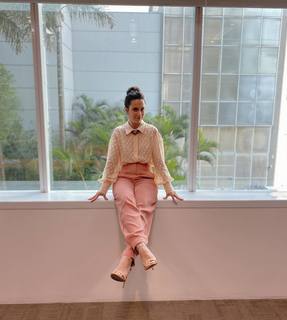 Daphne Bozaski feet photo 9