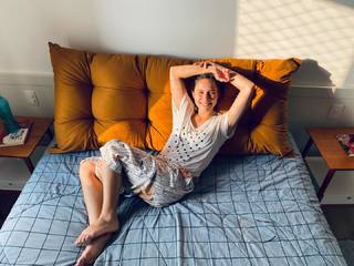 Daphne Bozaski feet photo 15