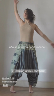Daphne Bozaski feet photo 14
