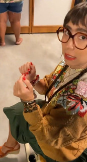 Daphne Bozaski feet photo 9