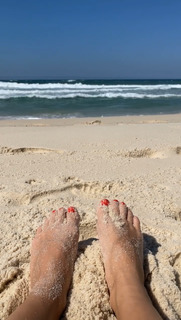 Daphne Bozaski feet photo 7