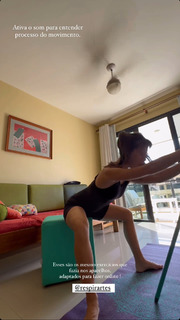 Daphne Bozaski feet photo 12