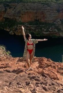 Daphne Bozaski feet photo 4