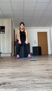 Daphne Bozaski feet photo 15