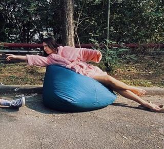 Daphne Bozaski feet photo 6