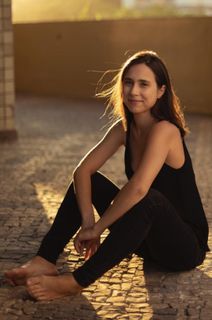Daphne Bozaski feet photo 1