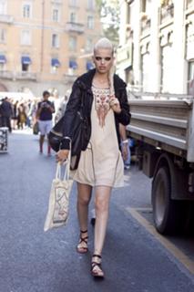 Daphne Groeneveld feet photo 12