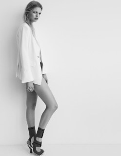 Daphne Groeneveld feet photo 7