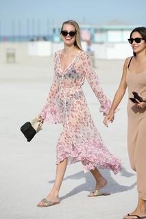 Daphne Groeneveld feet photo 17