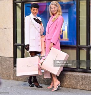 Daphne Groeneveld feet photo 3