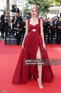 Daphne Groeneveld feet photo 12