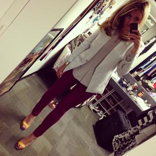 Daphne Oz feet photo 6
