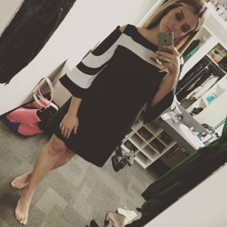 Daphne Oz feet photo 17
