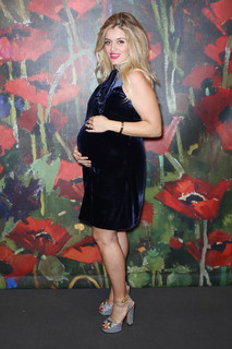 Daphne Oz feet photo 13