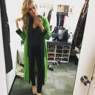 Daphne Oz feet photo 8