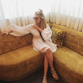 Daphne Oz feet photo 5