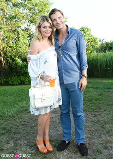Daphne Oz feet photo 19