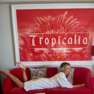 Daphne Oz feet photo 20