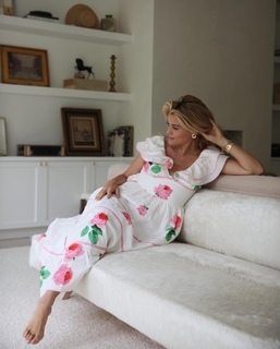 Daphne Oz feet photo 15