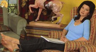 Daphne Zuniga feet photo thumbnail