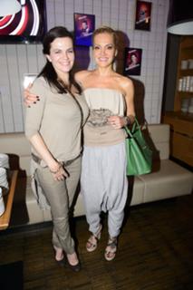 Dara Rolins feet photo thumbnail