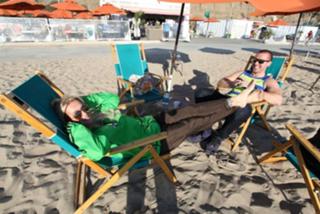 Dara Rolins feet photo thumbnail