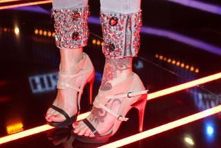Dara Rolins feet photo thumbnail