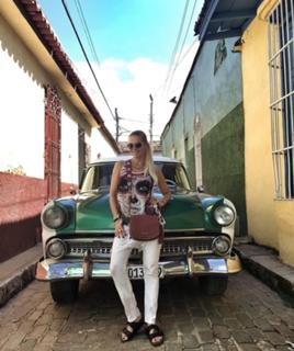 Dara Rolins feet photo thumbnail