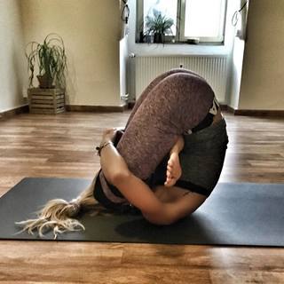 Dara Rolins feet photo thumbnail