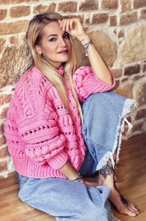 Dara Rolins feet photo thumbnail