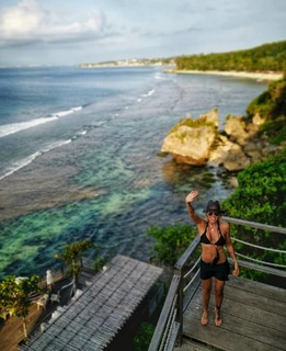 Dara Rolins feet photo thumbnail