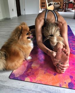 Dara Rolins feet photo thumbnail