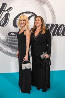 Dara Rolins feet photo thumbnail