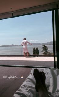 Dara Rolins feet photo 5