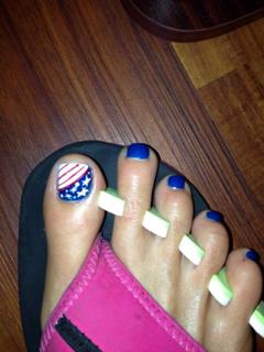 Dara Torres feet photo 9