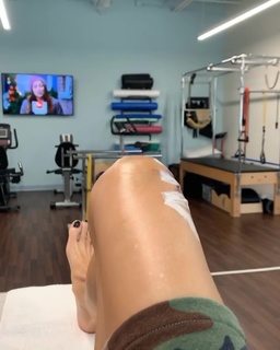 Dara Torres feet photo 5