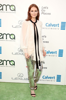 Darby Stanchfield feet photo 15