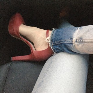 Darby Stanchfield feet photo 11
