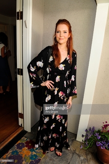 Darby Stanchfield feet photo 16