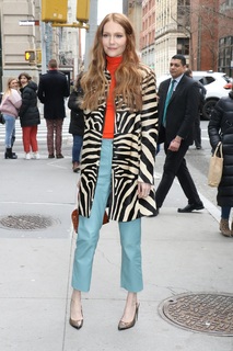 Darby Stanchfield feet photo 6