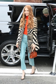 Darby Stanchfield feet photo 3